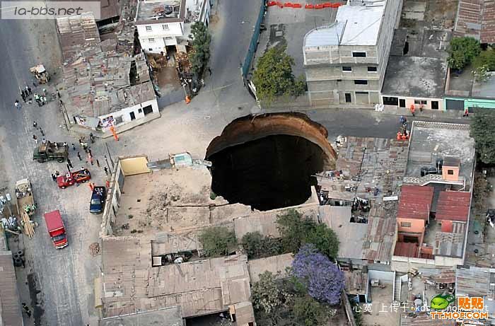 看得腿都软了！街上竟然出现如此恐怖的一幕（已编辑）