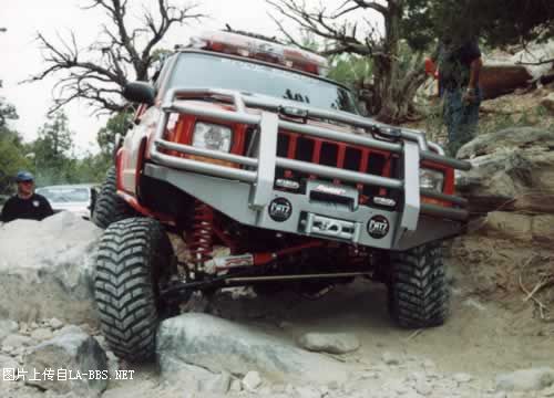 让你知道什么叫越野~~~！！