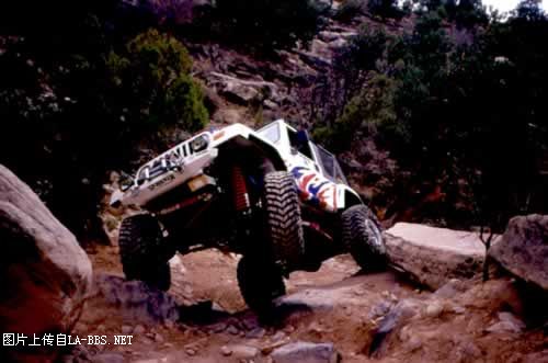 让你知道什么叫越野~~~！！