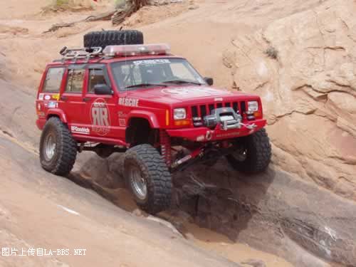 让你知道什么叫越野~~~！！