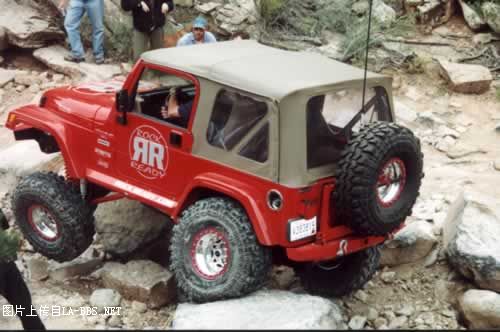 让你知道什么叫越野~~~！！