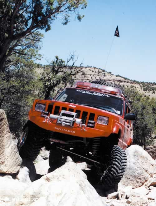 让你知道什么叫越野~~~！！