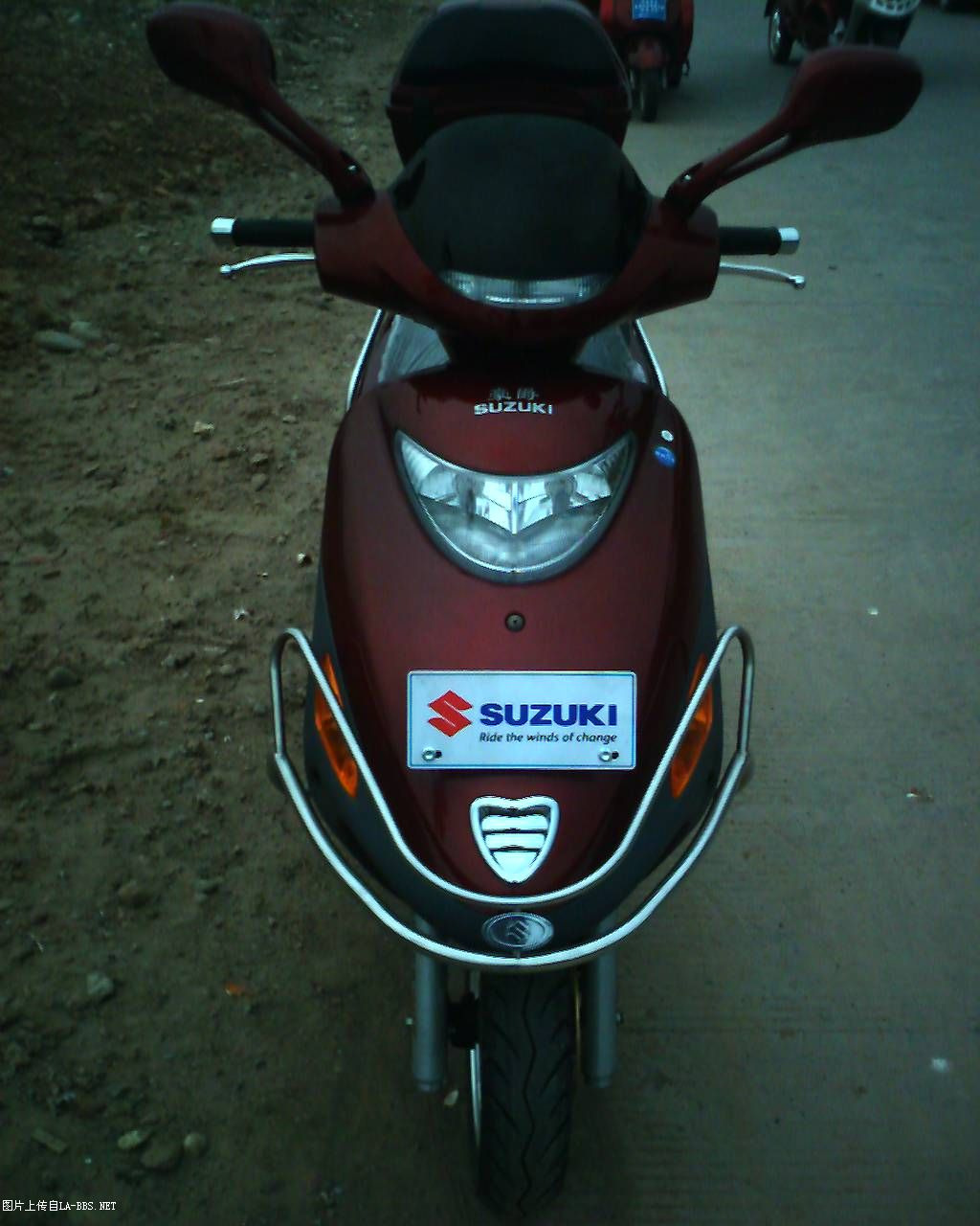 终于把这只老绵羊弄回家了!