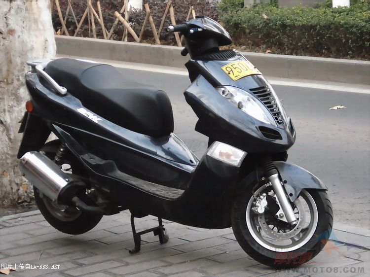 推荐一款够帅的男式踏板