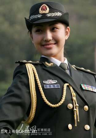 请大家帮我配一下电脑主机