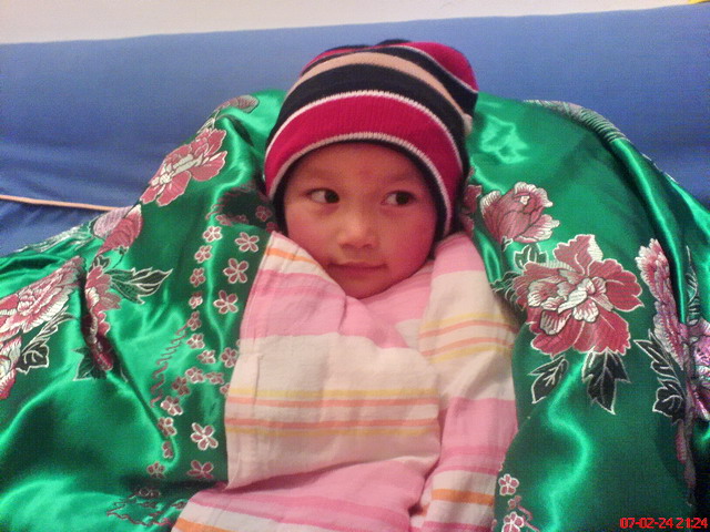 那晚宝贝病了，但依然漂亮