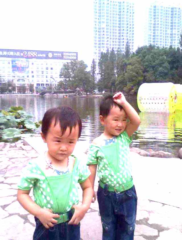 调整大小 旋转 img0017.jpg