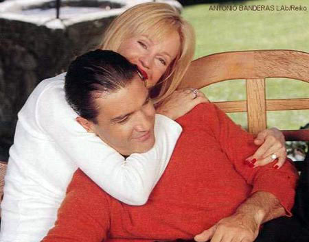 　　拉丁帅哥班德拉斯和妻子，这个很让人崩溃。