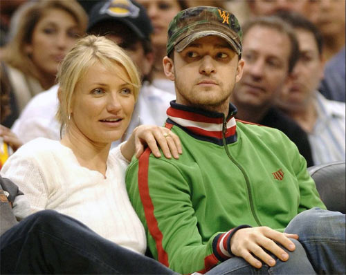 　　卡梅隆大姐比justin整整大了9岁。