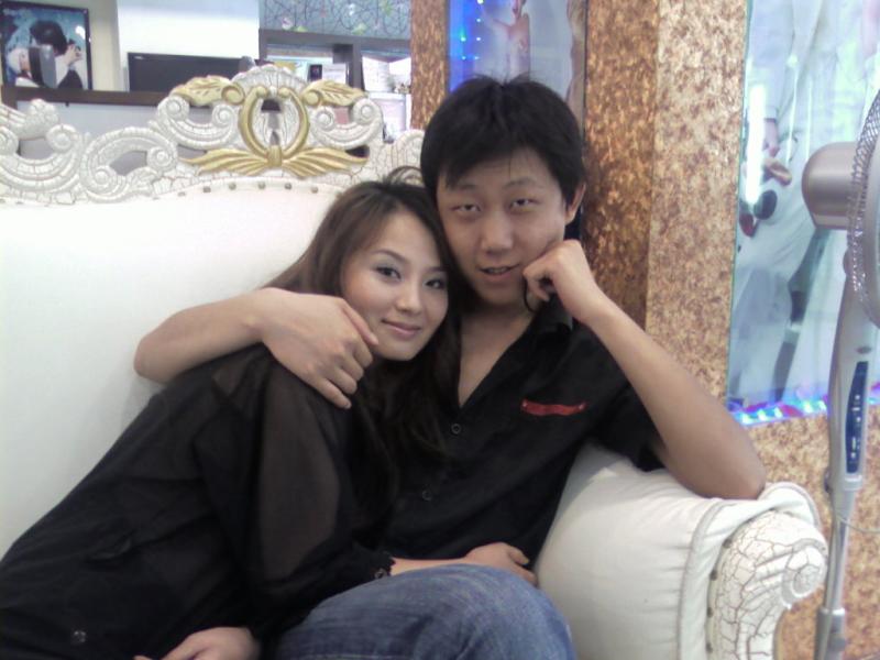 愤怒de猪 两口子.jpg