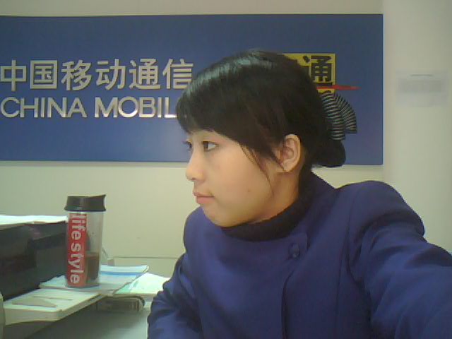 上班的时候！自己拍个侧面~