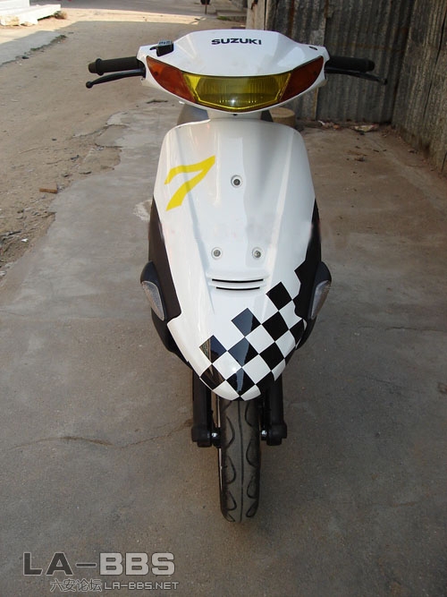 SUZUKI5灯.jpg