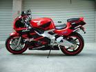 本田CBR400-红.jpg