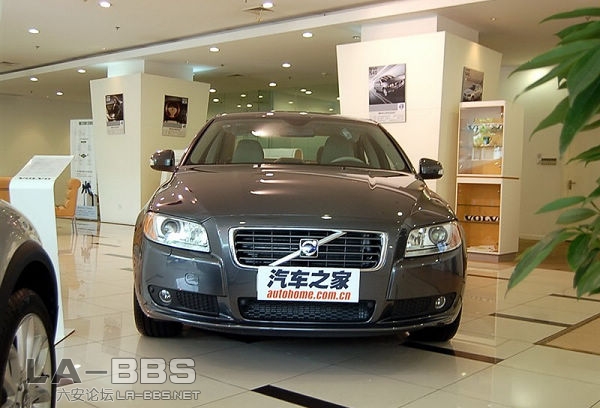 沃尔沃80.jpg