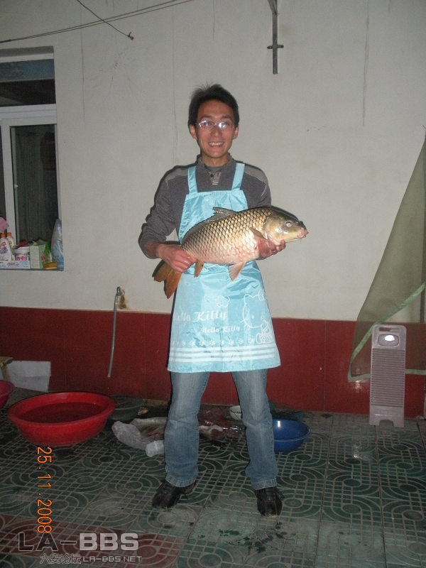 呵呵  丑男秀一下