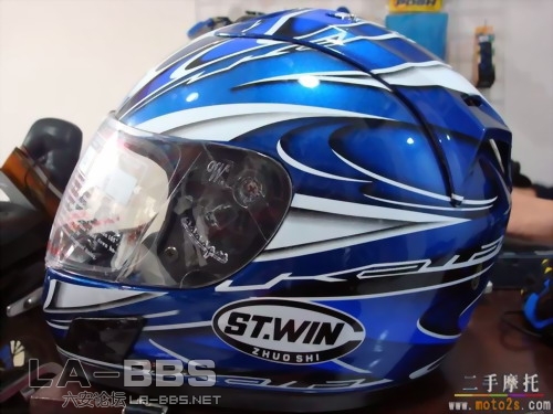 摩托车全盔1.jpg