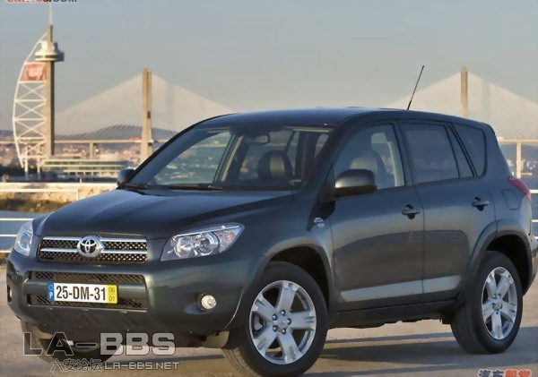3丰田RV4.jpg