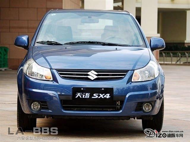 08款天语SX4前部细节.jpg