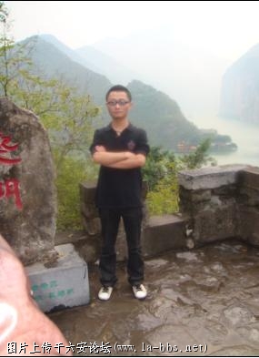 人太多 抢了半天才照了一半