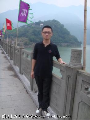 长江飘了一夜 第一站 白帝城