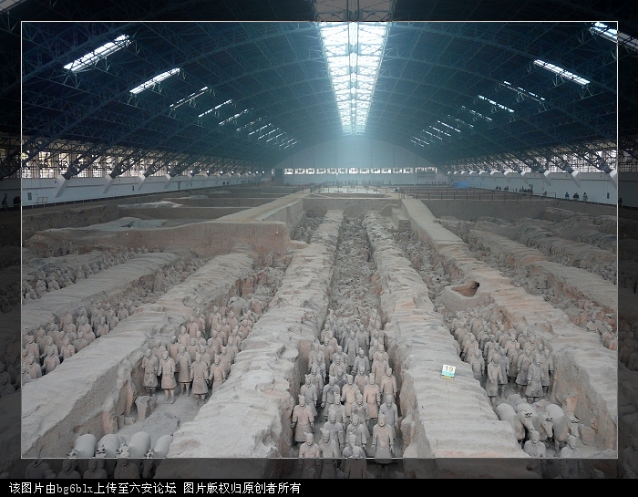 气势雄伟兵马俑一号坑