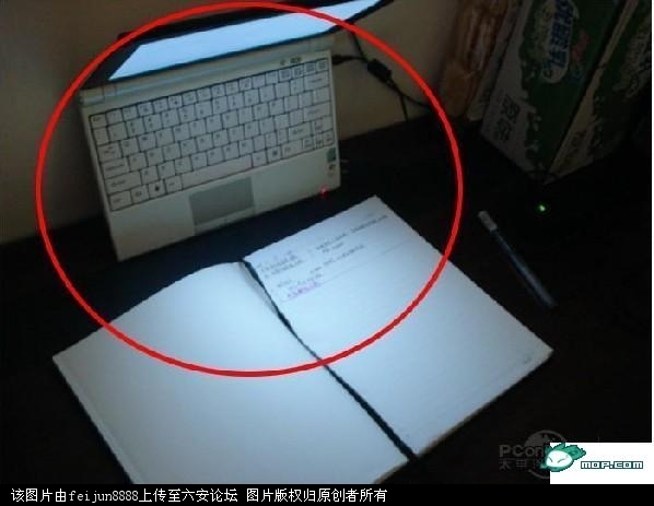 7:小台灯，可以边上网查资料听歌，又能当台灯，一举两得，每个月还能省下一笔电费。