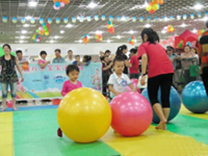 滚滚球 拷贝.jpg